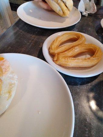 Cafe Bar Papi Y Mami